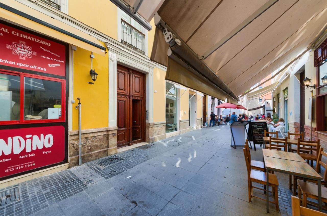 Holidays2Malaga Calderon Loft Wifi Fibra ภายนอก รูปภาพ